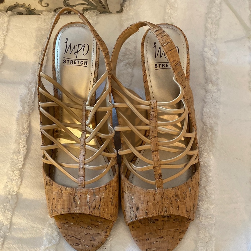 Cork shoes